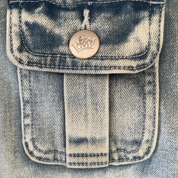 NWOT JEANS Size Small- side zipper- 2 front pockets- waist 28”, Length 31” bell - Picture 4 of 5